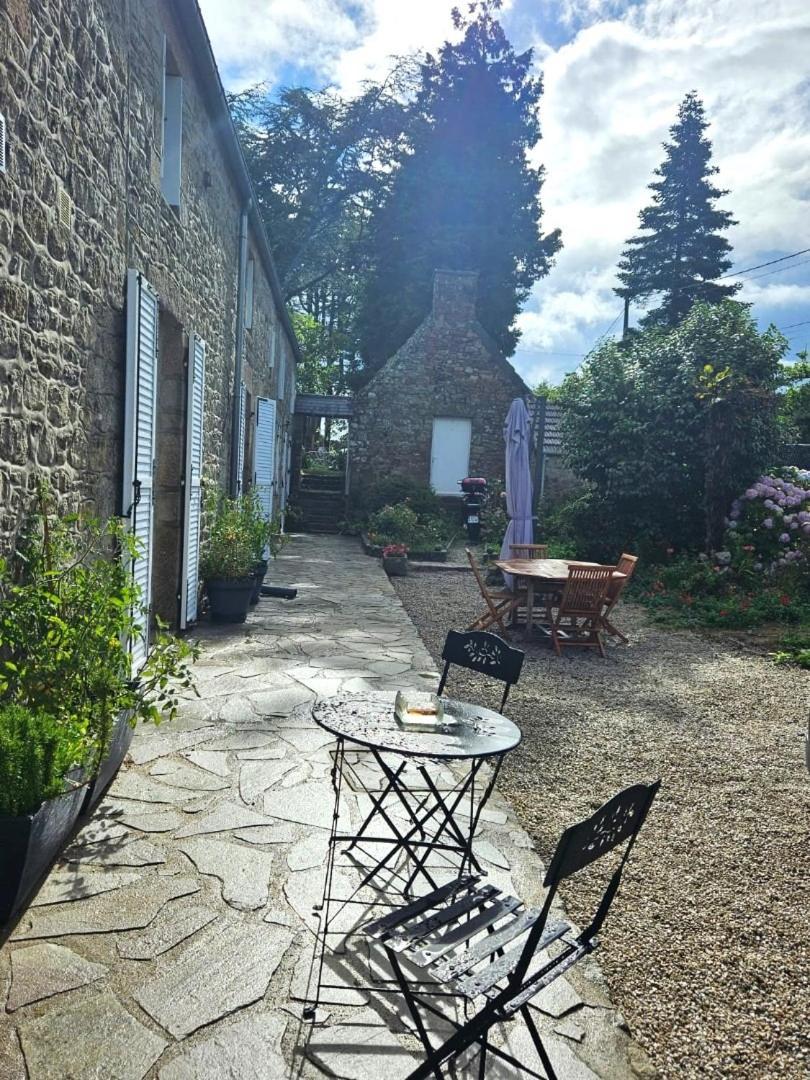 Les 13 Lavoirs D'Antan - Chambre Globe-Trotteur Saint-Pierre-Eglise ภายนอก รูปภาพ